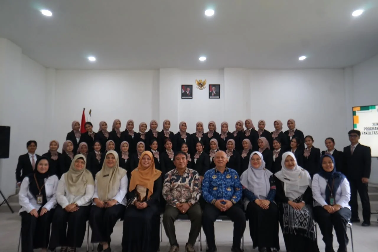Sumpah Profesi D3 Analis Farmasi dan Makanan USU Tekankan Integritas dan Profesionalisme Tenaga Kesehatan